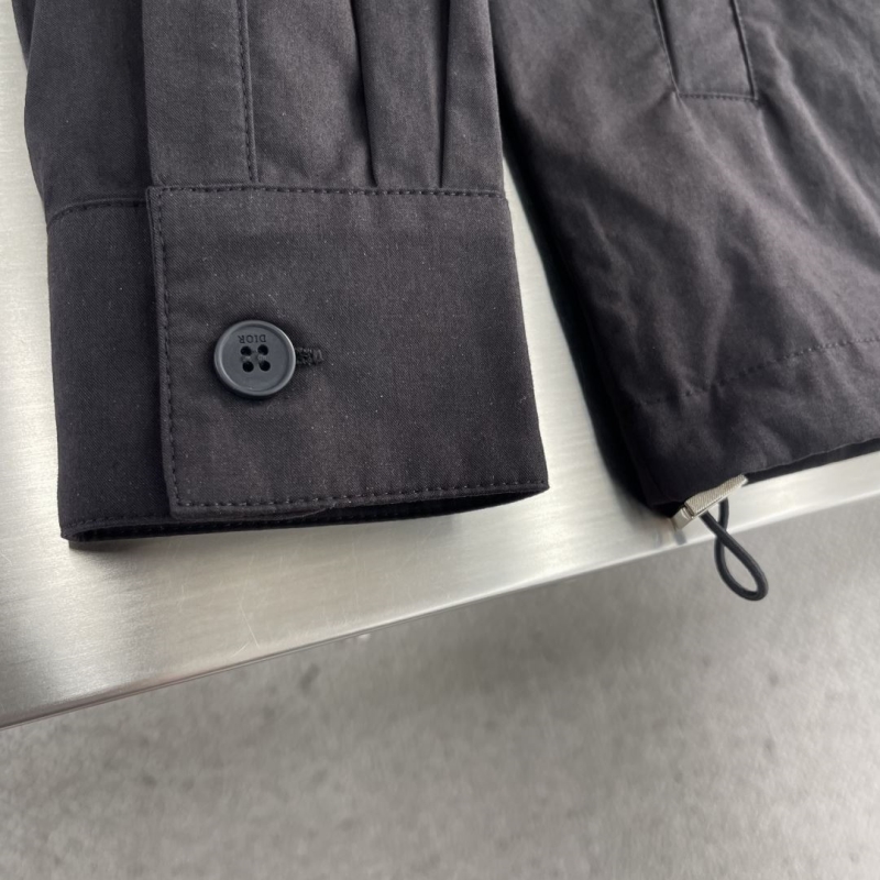 chr1st1an D10r outwear